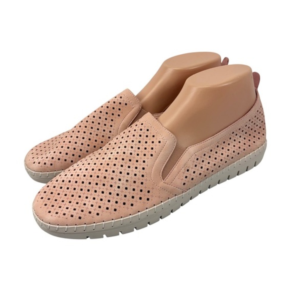 Easy Street Fresh Women's 12M Blush Perforated Slip-On Sneaker Comfort